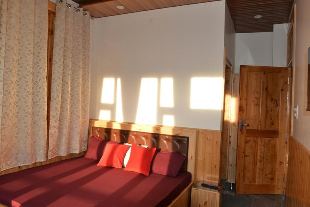 Tulip Flowing River View Hotel. Shamshi Zewnętrze zdjęcie